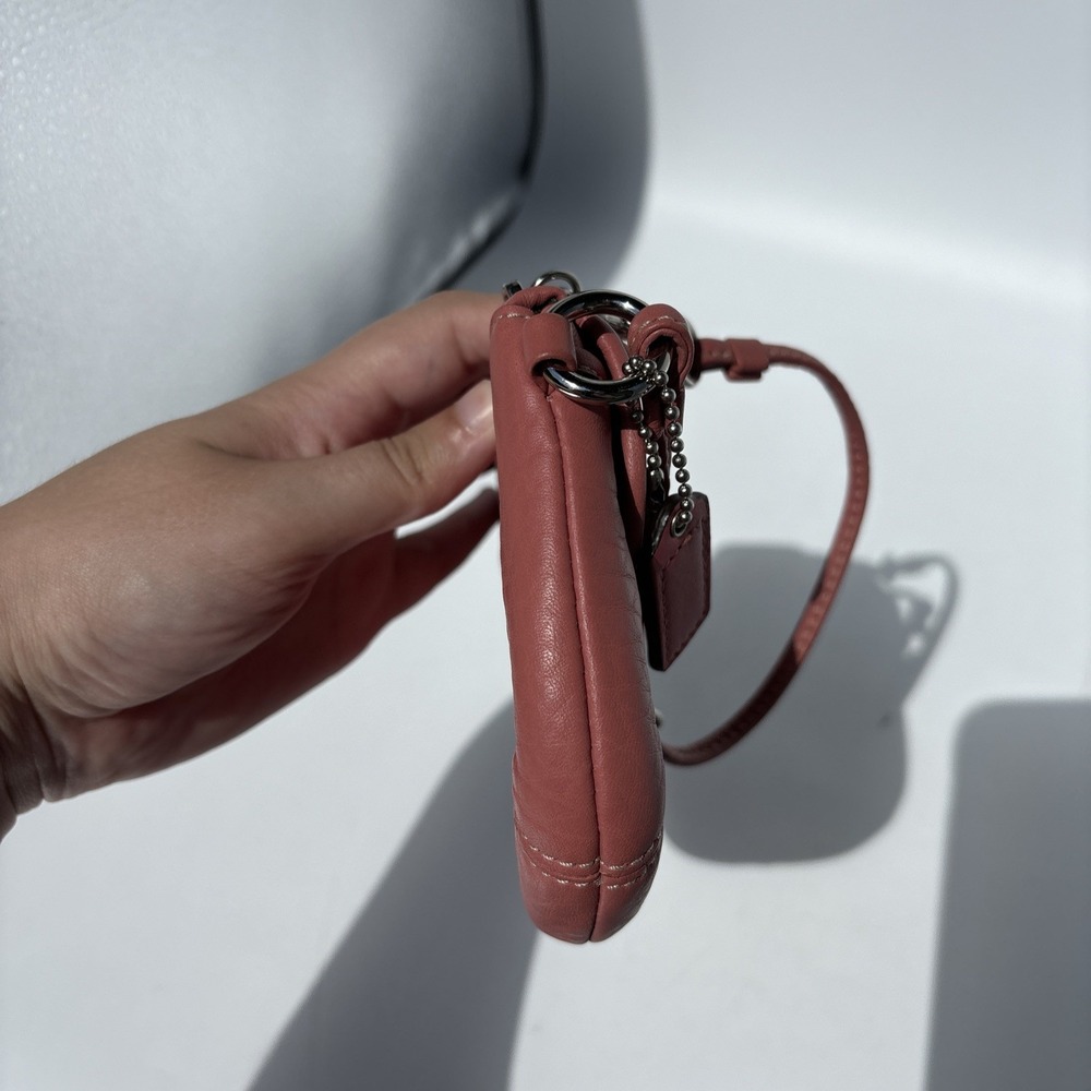 Coach Legacy‎ Flap Wristlet Mauve Dusty Rose Pebbled Leather Turnlock Clutch - Picture 6 of 13